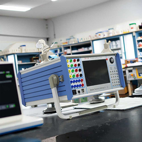 Microcomputer Protective Relay Tester